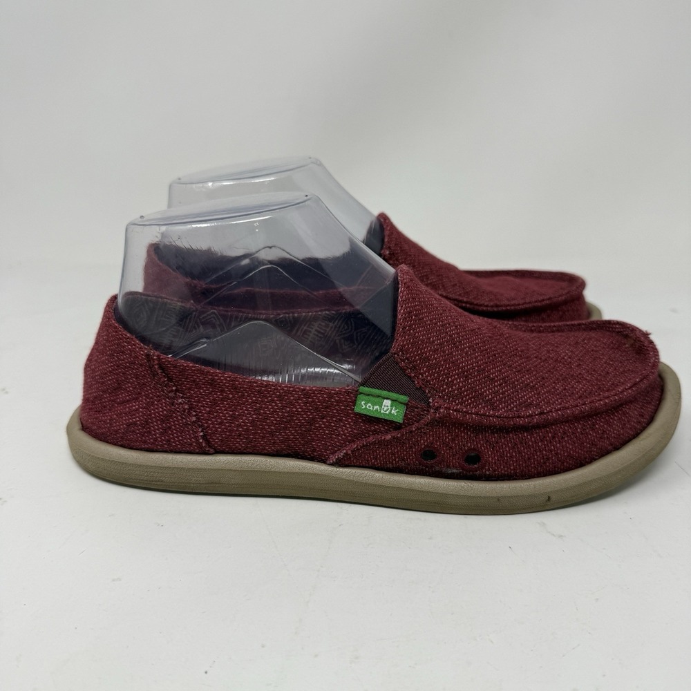 Sanuk Donna Daily Burgundy Women's Slip-On Loafer size 6 EUR 37 Comfort Sole